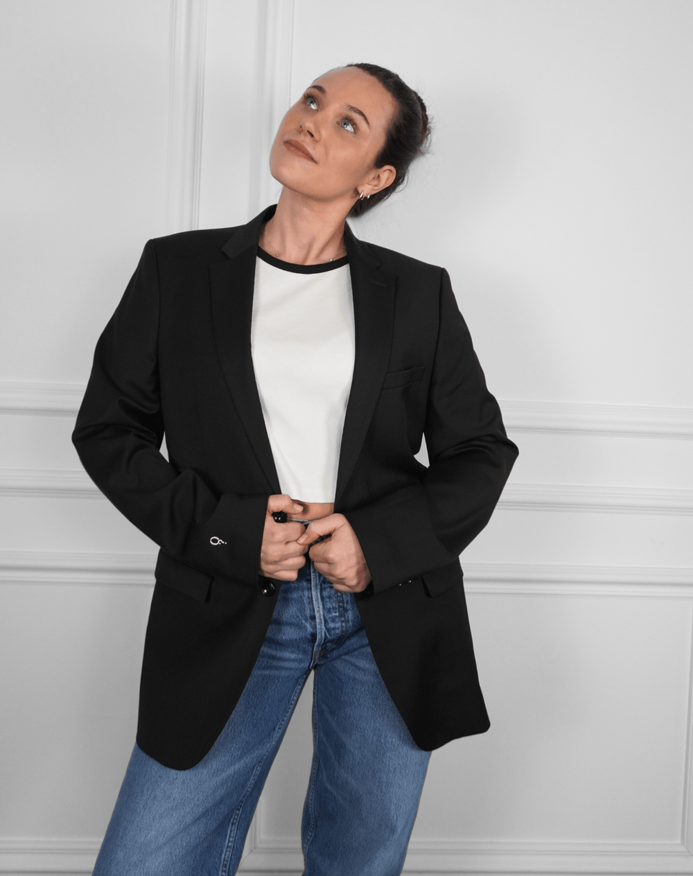 Can you please mind your own business? Upcycled Blazer (weißer Druck)