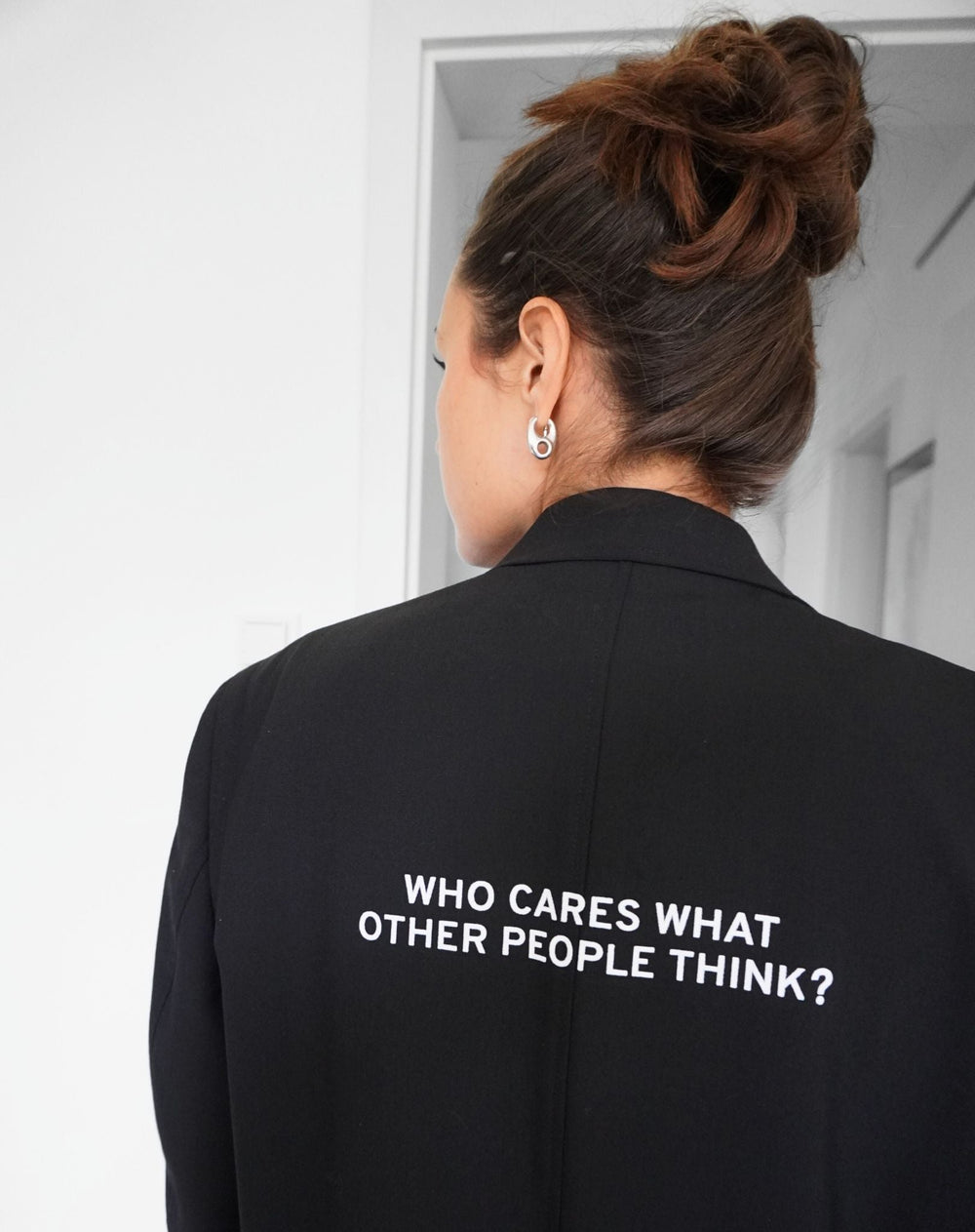 Who cares what other people think? Upcycled Blazer (Bedruckt)