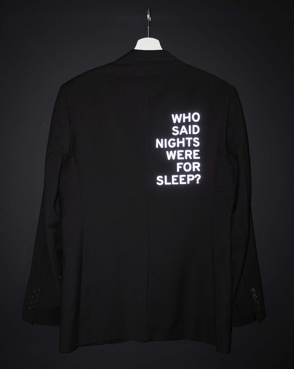 Who said nights were for sleep? Reflektierender Upcycled Blazer